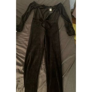 Fashion Nova Off the shoulder velour jumpsuit M